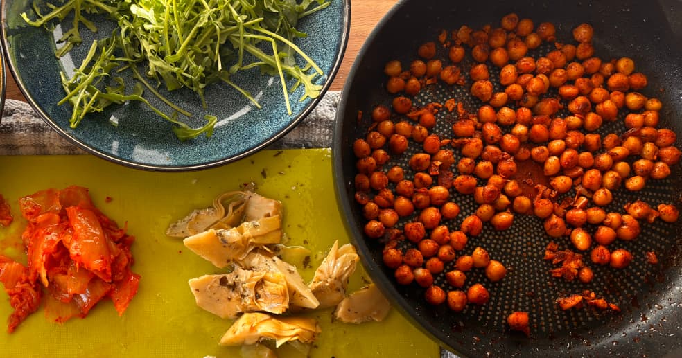 Yummy Smoked Paprika Pan Fried Chickpeas For Salad