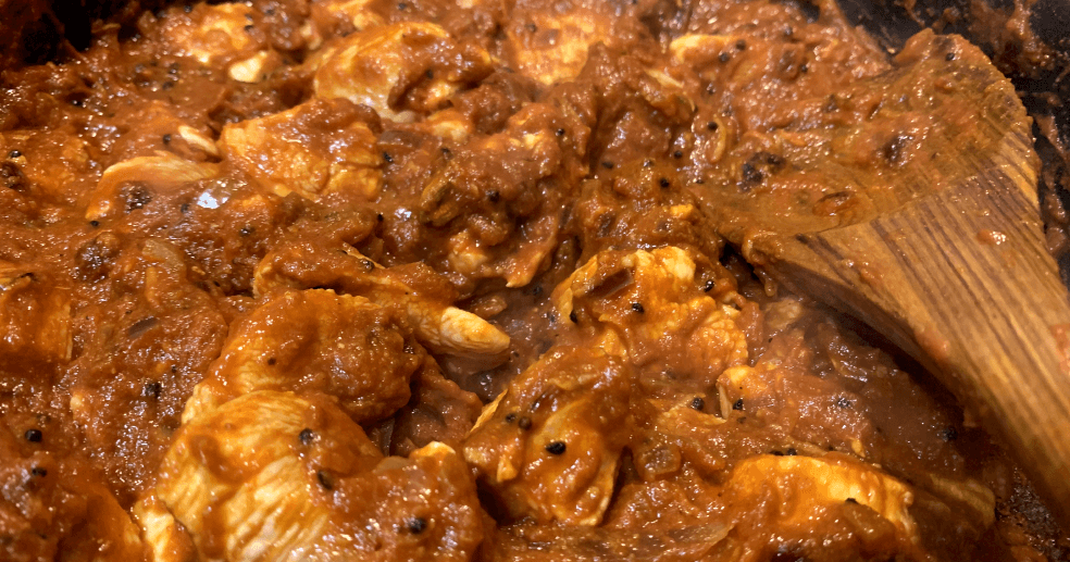 Simple Chicken Curry with Smoked Paprika and Onion Seeds