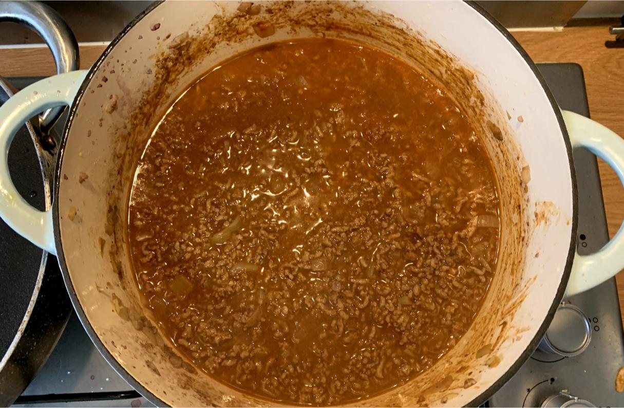 ragù alla ferrarese cooking