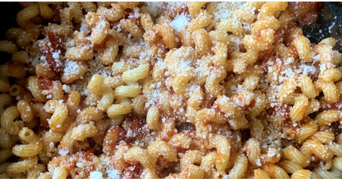 Quick, Onion-Free Pasta Sauce